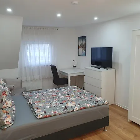 Privatunterkunft Gästezimmer Metternich *